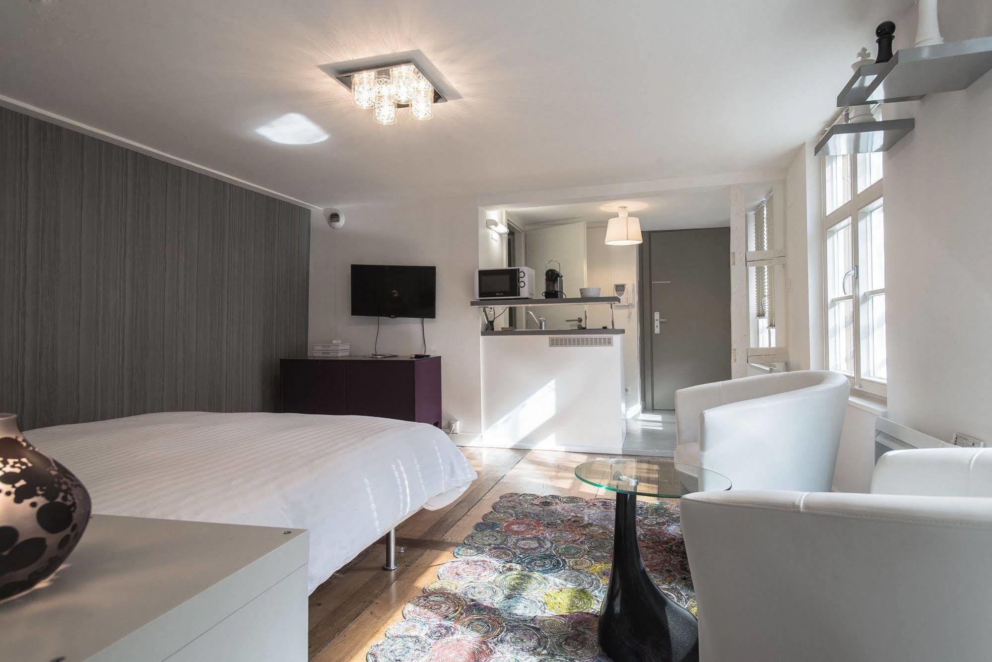 Appartements Orfèvres Cathédrale Strasbourg Extérieur photo